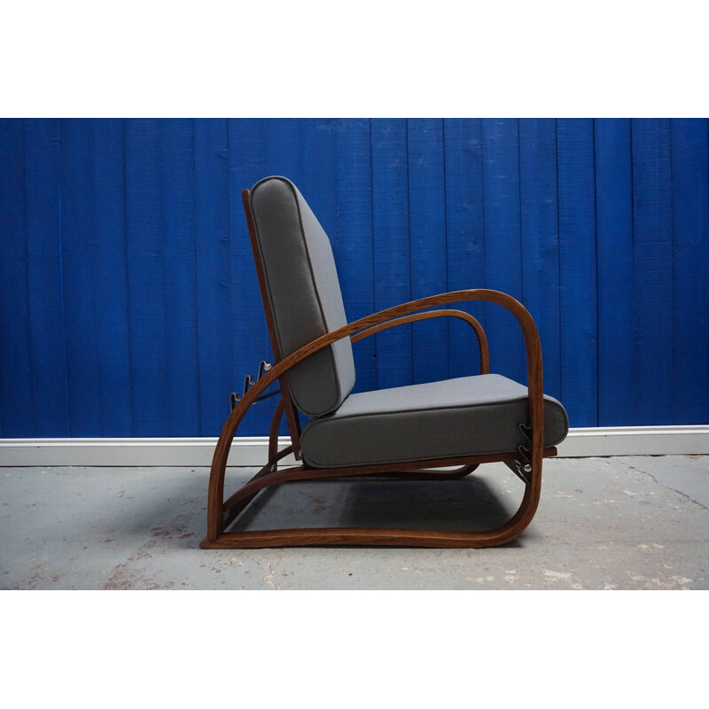 Bentwood vintage armchair by Jindrich Halabala, 1930