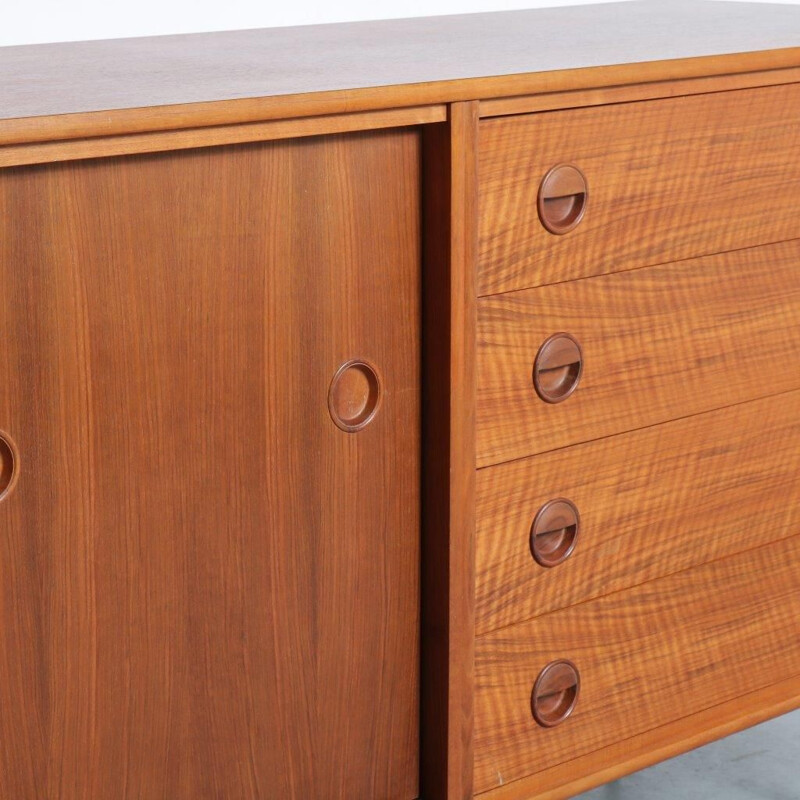 Vintage walnut wooden sideboard designed by William Watting, manufactured by Fristho Netherlands 1950