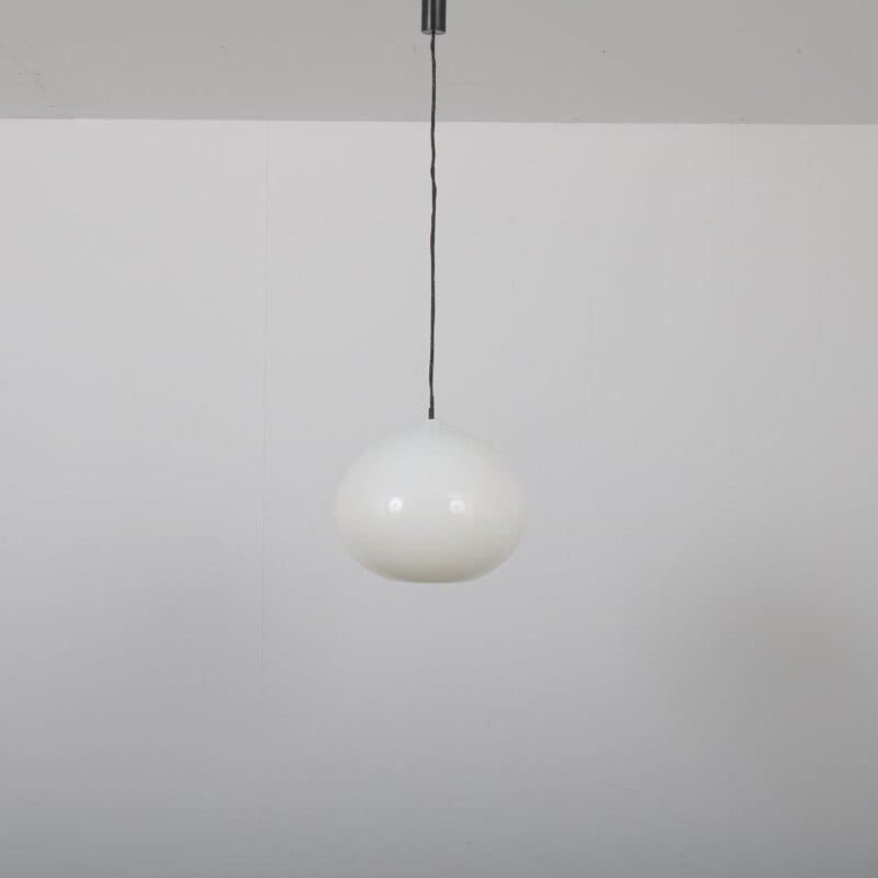 Vintage white glass hanging lamp designed by Alessandro Pianon, manufactured by Vistosi 1960