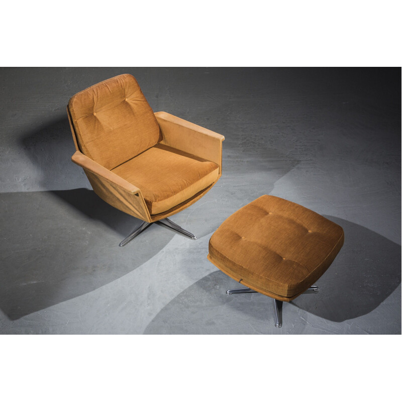  Set of 4 vintage "Sedia" armchairs & ottoman by Horst Brüning for Cor, 1966