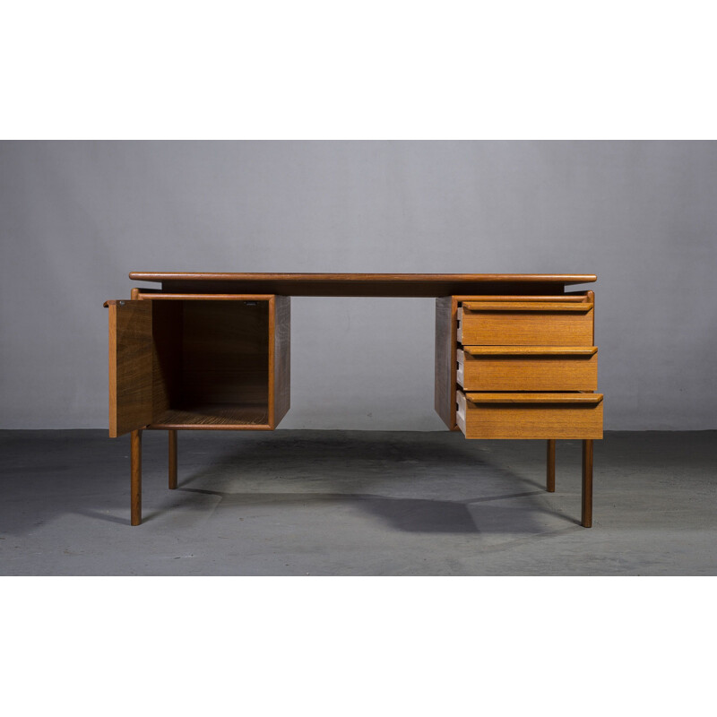 Danish teak vintage desk by GV Gasviga for GV Møbler, 1960s