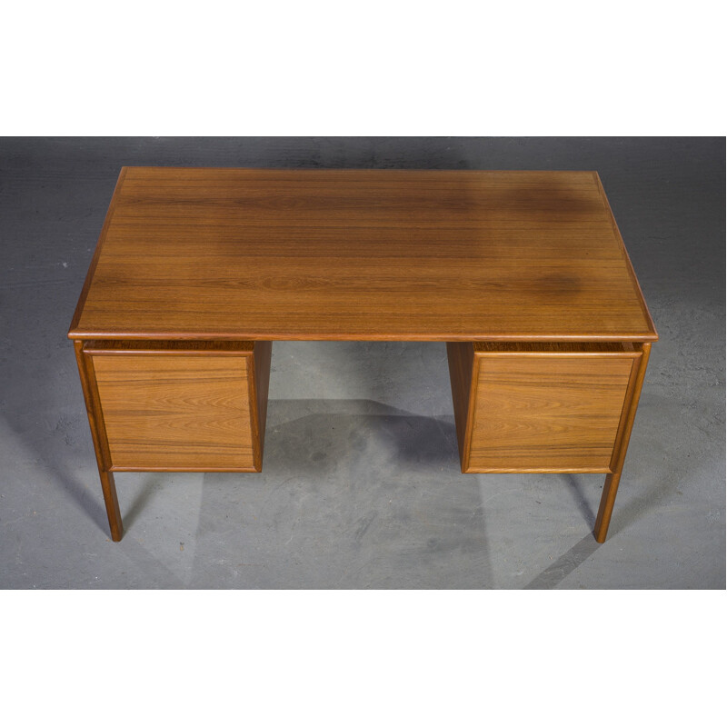 Danish teak vintage desk by GV Gasviga for GV Møbler, 1960s