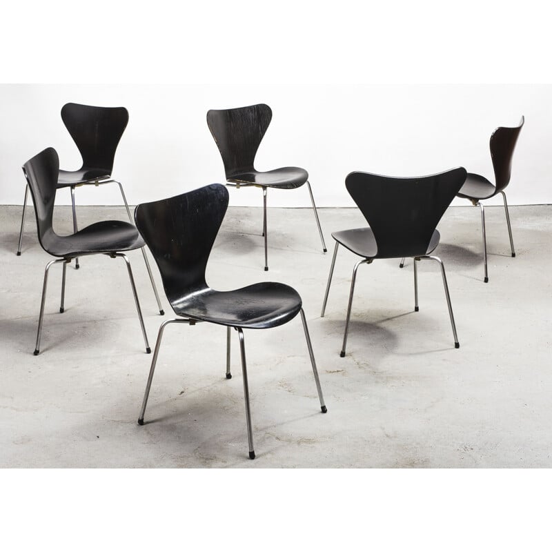 Set of 6 vintage 3107 chairs by Arne Jacobsen for Fritz Hansen, 1960s