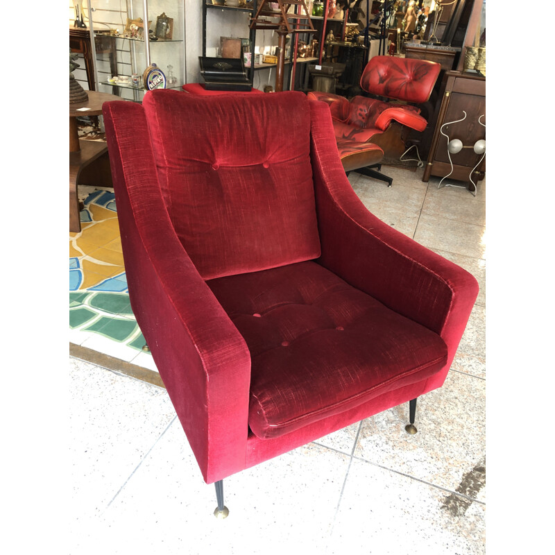 Vintage armchair in red velvet from the 50s 
