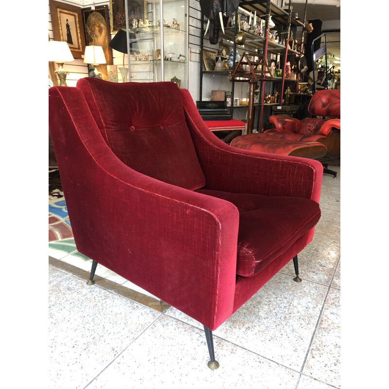 Vintage armchair in red velvet from the 50s 