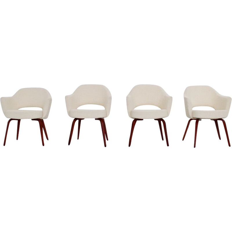 Set of 4 vintage armchairs by Eero Saarinen for Knoll International, 1960s
