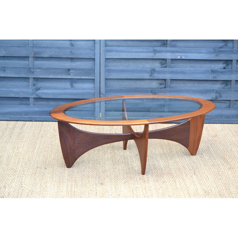 Vintage oval coffee table by G-Plan - ASTRO model