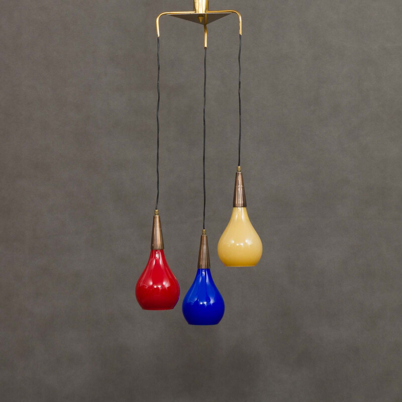 Vintage three colours Murano glass and brass chandelier by Vistosi