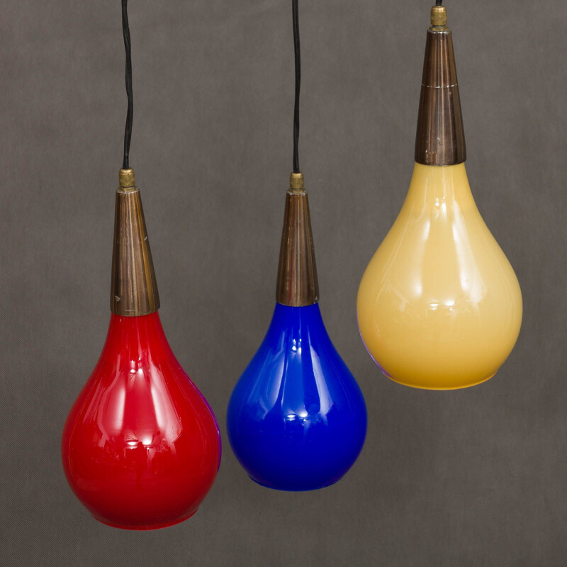 Vintage three colours Murano glass and brass chandelier by Vistosi