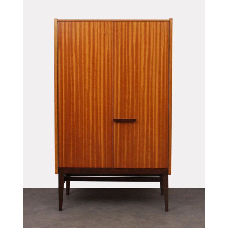 Vintage wooden cabinet by Frantisek Mezulanik for UP Zavody, 1960s