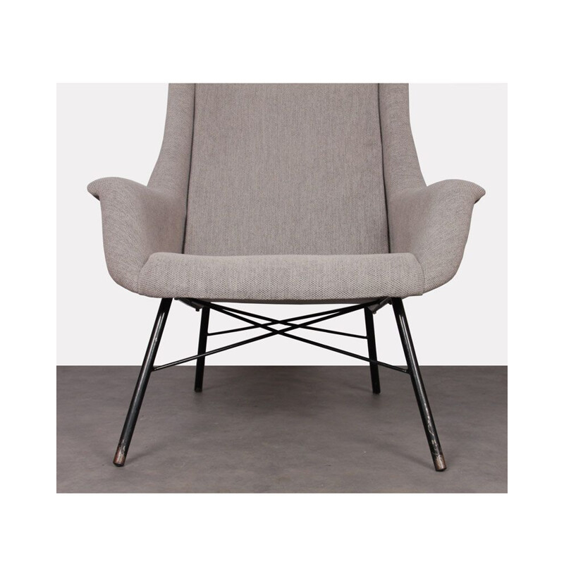 Grijze vintage fauteuil van Miroslav Navratil voor Ton, 1960