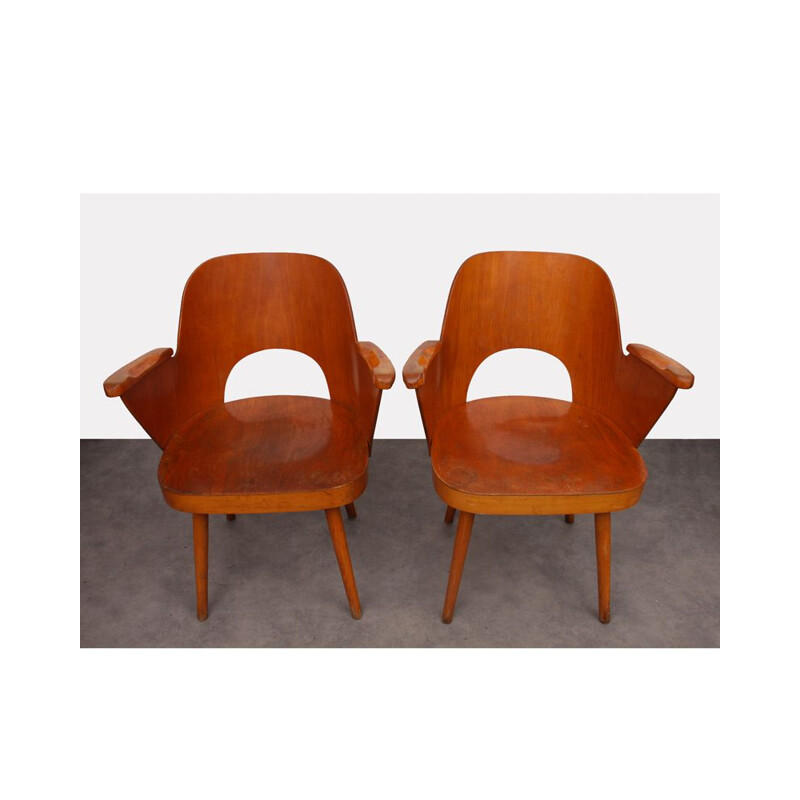 Set of 2 vintage armchairs by Oswald Haerdlt for Ton, 1960s