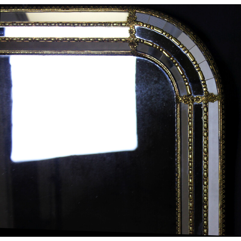 Vintage mirror with facets and galzing bead in gilded brass