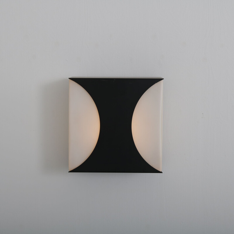 Vintage “Ludiek” wall lamp by Raak, Netherlands 1960