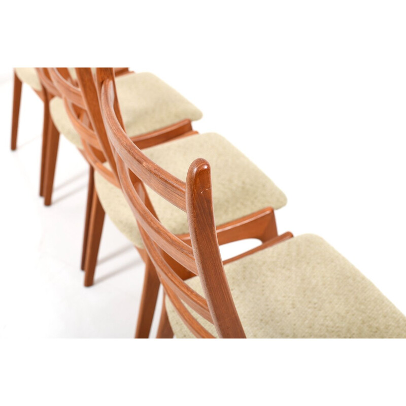 Set of 6 vintage teak dining chairs by Kai Kristiansen