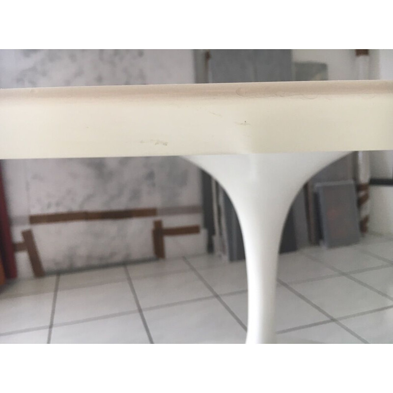 Vintage white laminate dining table by Eero Saarinen for Knoll