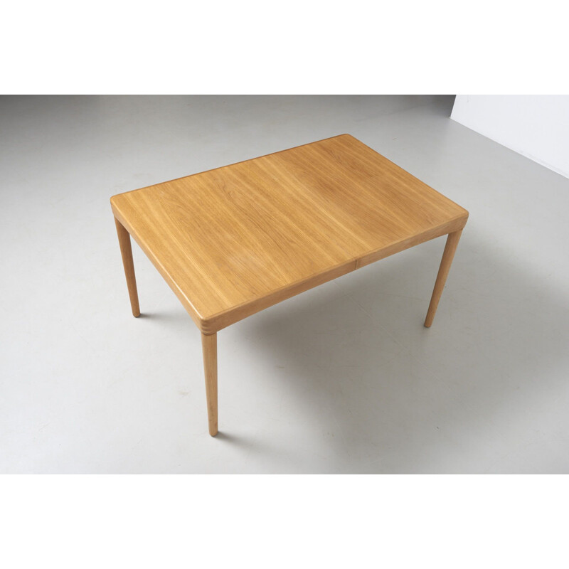 Vintage dining table in oak by H.W Klein for Bramin