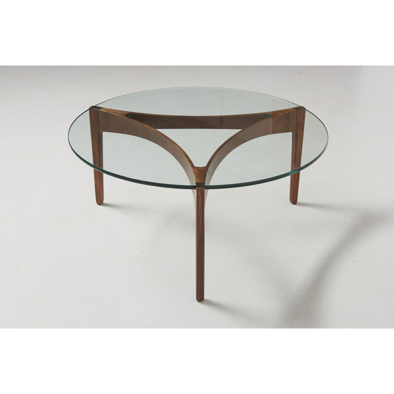 Vintage 3 legged coffee table in rosewood by Sven Ellekaer Christian Linneberg