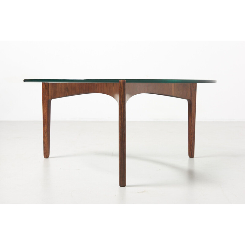 Vintage 3 legged coffee table in rosewood by Sven Ellekaer Christian Linneberg