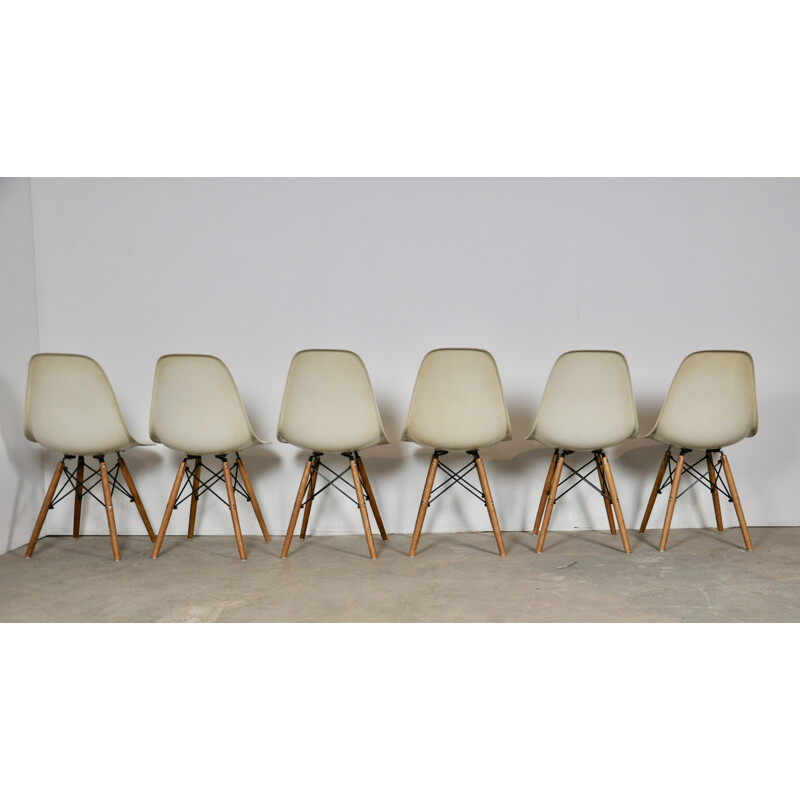 Set of 6 vintage chairs by Charles & Ray Eames for Herman Miller, 1970s