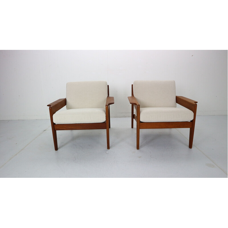 Set of 2 vintage teak armchairs by Arne Wahl Iversen for Komfort, Denmark, 1960s