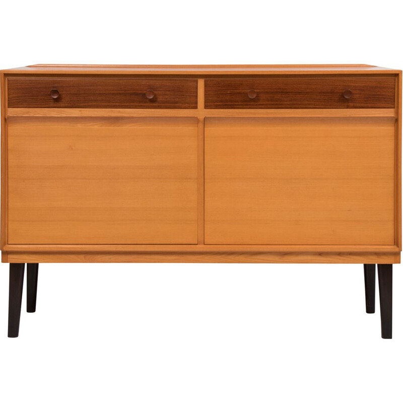 Buffet vintage avec 2 tiroirs en chêne doré par Robert Heritage,1960