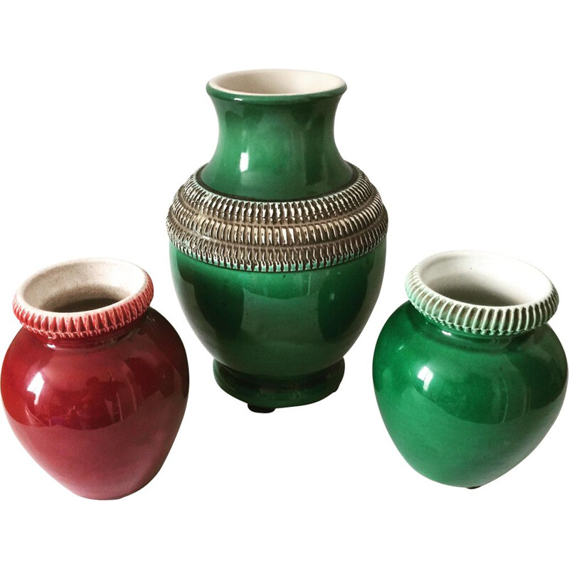 Lot de 3 vases vintage en céramique émaillée rouge et verts par Pol Chambost