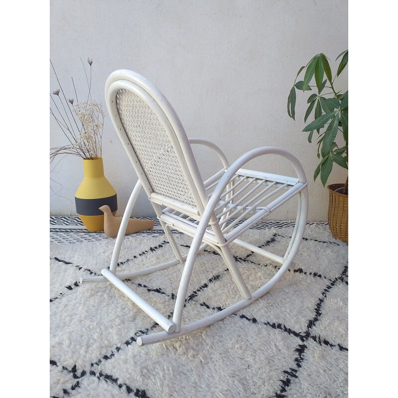 Chaise à bascule vintage en rotin blanc, 1970