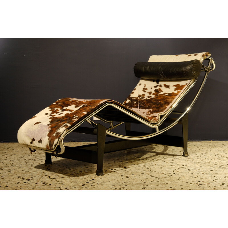 Chaise longue vintage LC4 par Charlotte Perriand pour Le corbusier