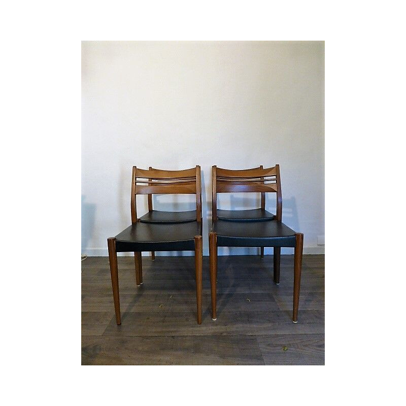 Set of vintage 4 Scandinavian chairs in blond teak, 1960