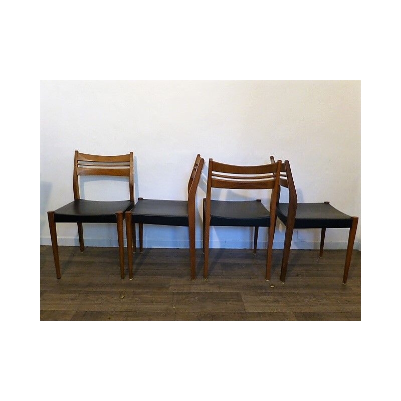 Set of vintage 4 Scandinavian chairs in blond teak, 1960
