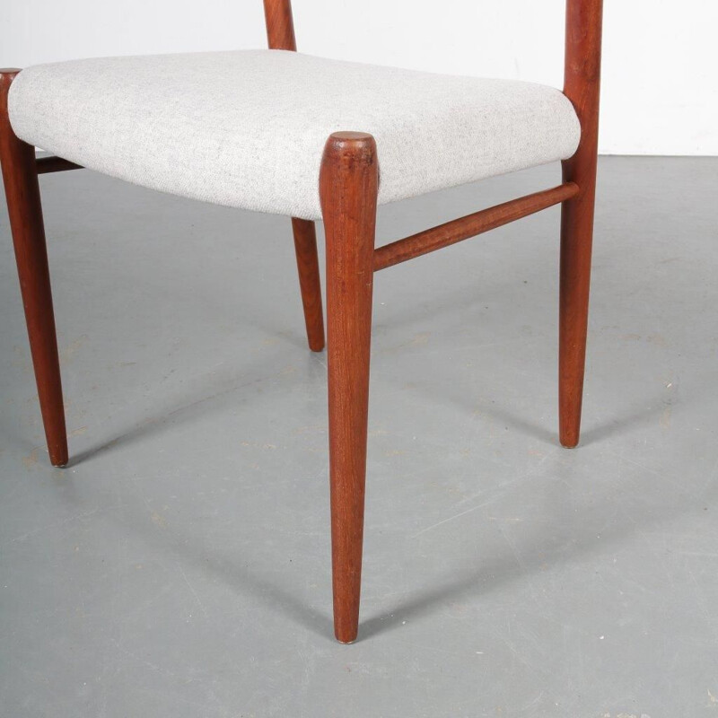 Set of 10 vintage model 75 dining chairs, Niels Otto Moller 1960