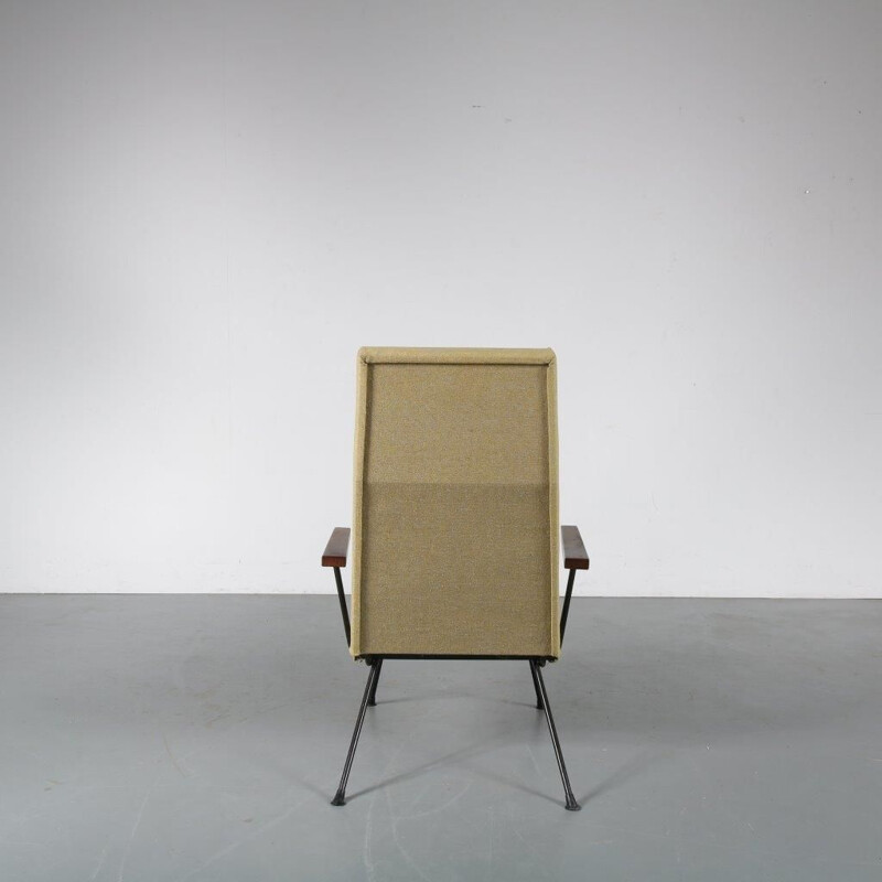 Vintage model 1410 chair, André Cordemeijer 1950