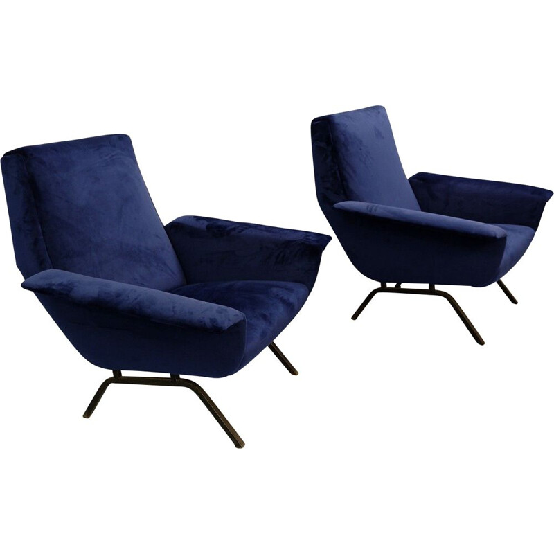 Pair of vintage Italian armchairs newly covered in blue velvet, 1950