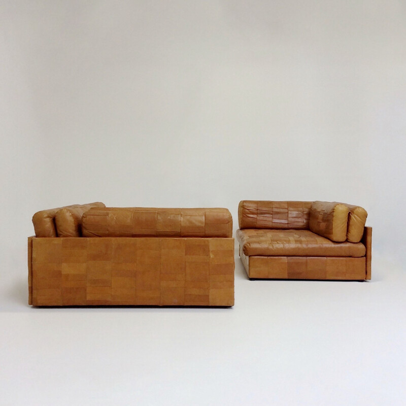 Vintage cognac leather sofa attributed to De Sede, 1970, Switzerland