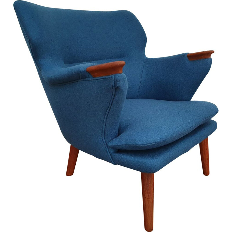 Vintage Danish lounge chair model 221 by Kurt Olsen