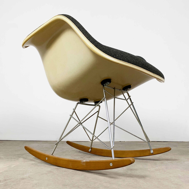 Vintage Fiberglass Rocking Chair by Charles and Ray Eames for Herman Miller, 1980s