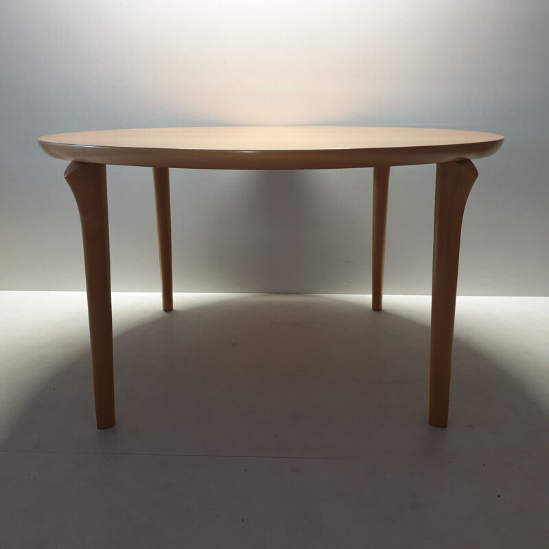 Vintage Beech Round Dining Table from Cassina, 1994