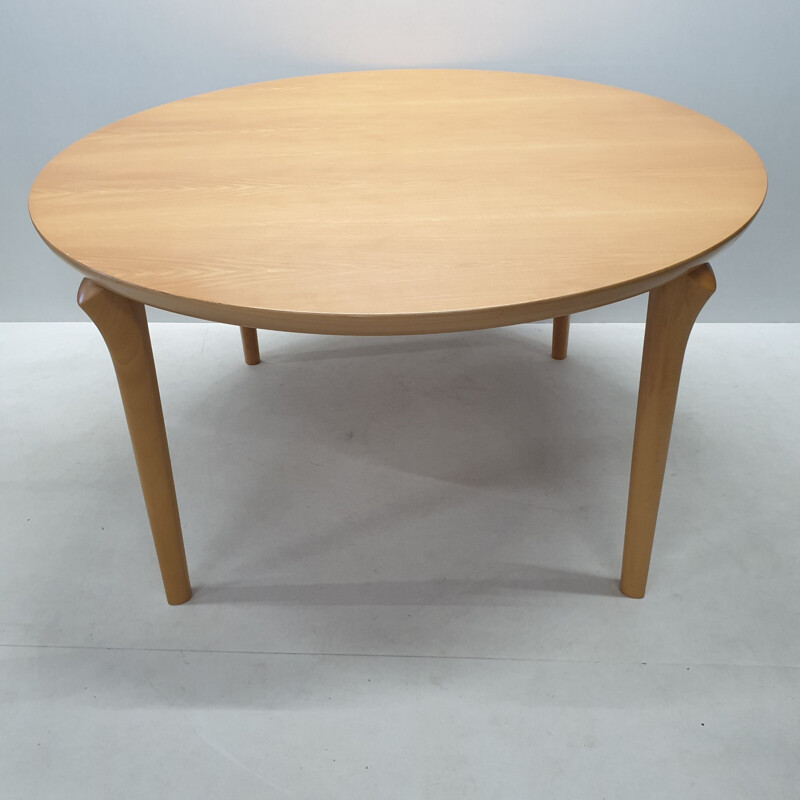 Vintage Beech Round Dining Table from Cassina, 1994