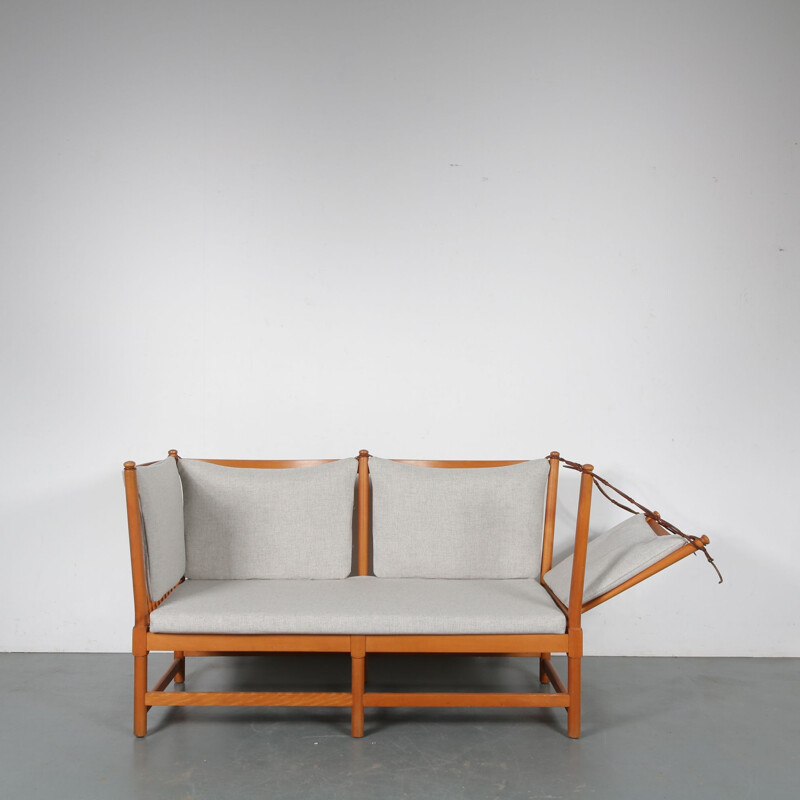 Vintage beech sofa by Børge Mogensen for Fritz Hansen, Denmark, 1963