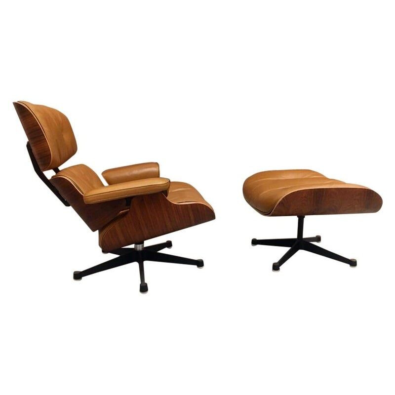 Charles and Ray Eames lounge vintage chair and Ottoman in cognac leather and rosewood for Furniture International 1975