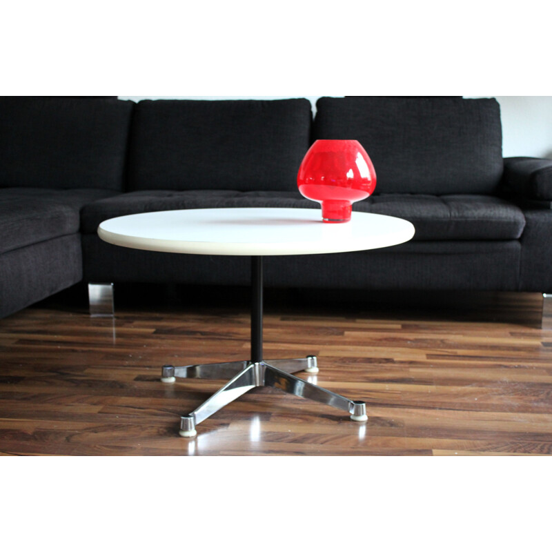 Vintage coffee table by Ray & Charles Eames for Herman Miller