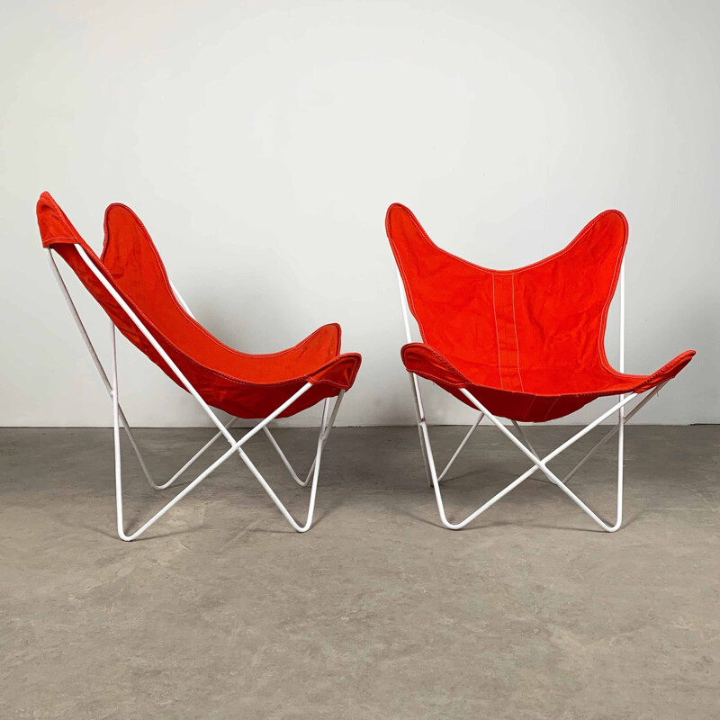 Vintage Pair of Butterfly lounge chairs by Jorge Ferrari Hardoy, 1950s