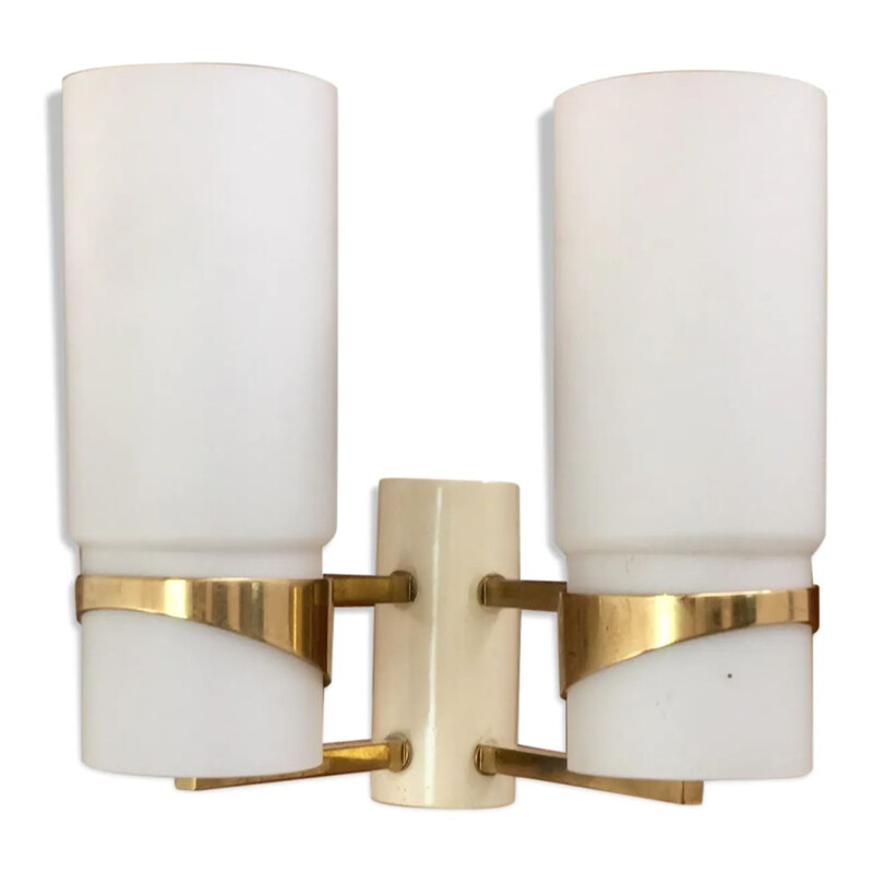 Vintage wall light in brass and opaline, 1960s