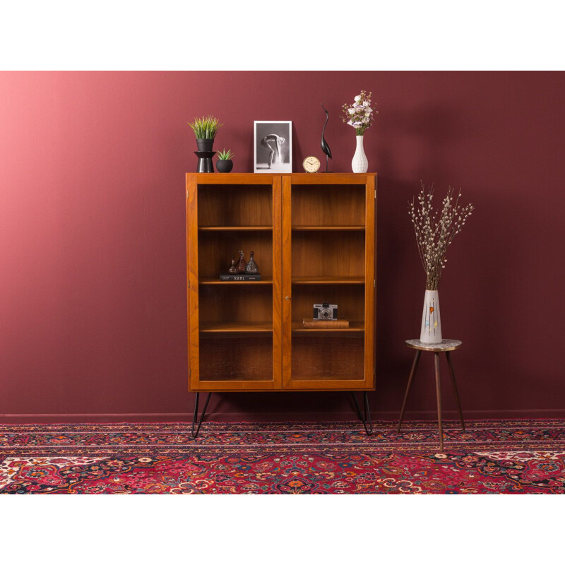 Vintage bookcase in walnut by Søborg Møbelfabrik, 1950s