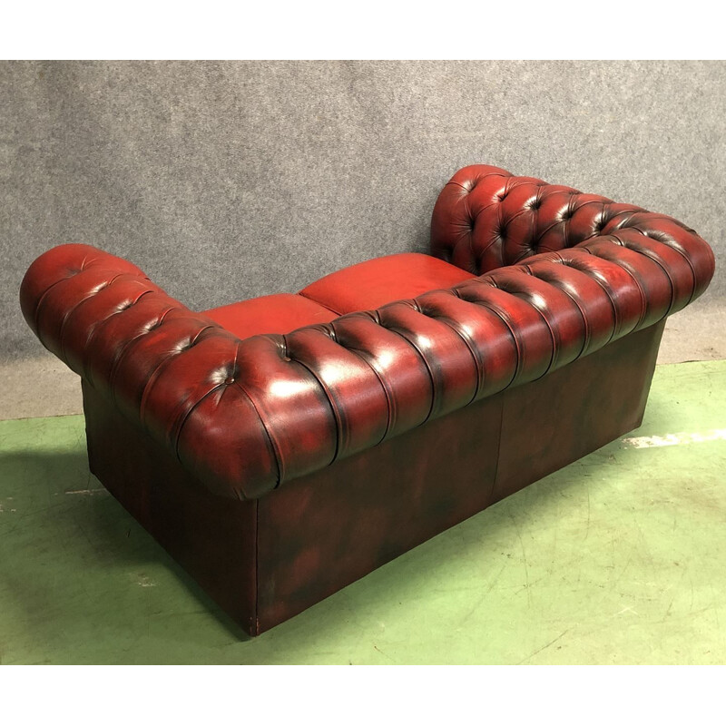 Canapé vintage Chesterfield en cuir rouge 1970