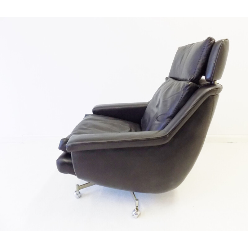 Vintage ESA model 802 Danish Lounge Chair by Werner Langenfeld 1970