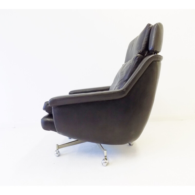 Vintage ESA model 802 Danish Lounge Chair by Werner Langenfeld 1970