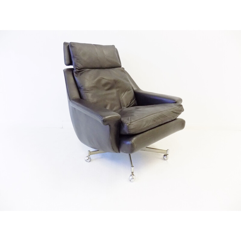 Vintage ESA model 802 Danish Lounge Chair by Werner Langenfeld 1970