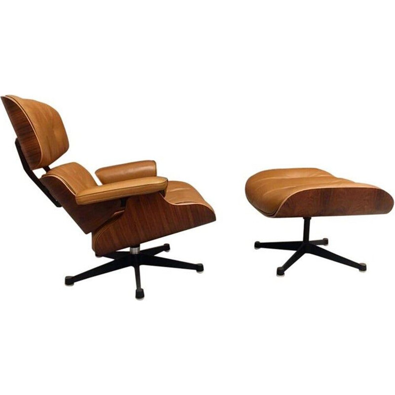 Charles and Ray Eames lounge vintage chair and Ottoman in cognac leather and rosewood for Furniture International 1975
